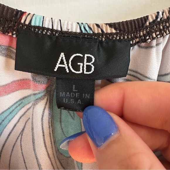 AGB Y2K Babydoll Top. Colorful Geometric. Size: Large. - Picture 4 of 6